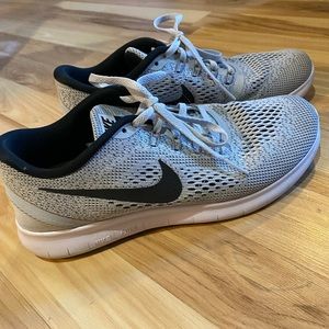 Nike Free RN